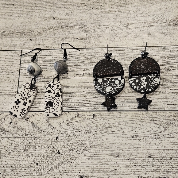 Witch Goth Dangle Earrings Halloween Handmade - Picture 3 of 11